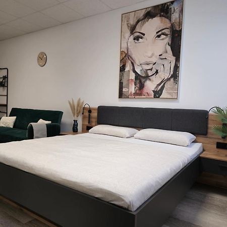 Doppelzimmer-Studio Fuer 2 Ramstein-Miesenbach Ngoại thất bức ảnh